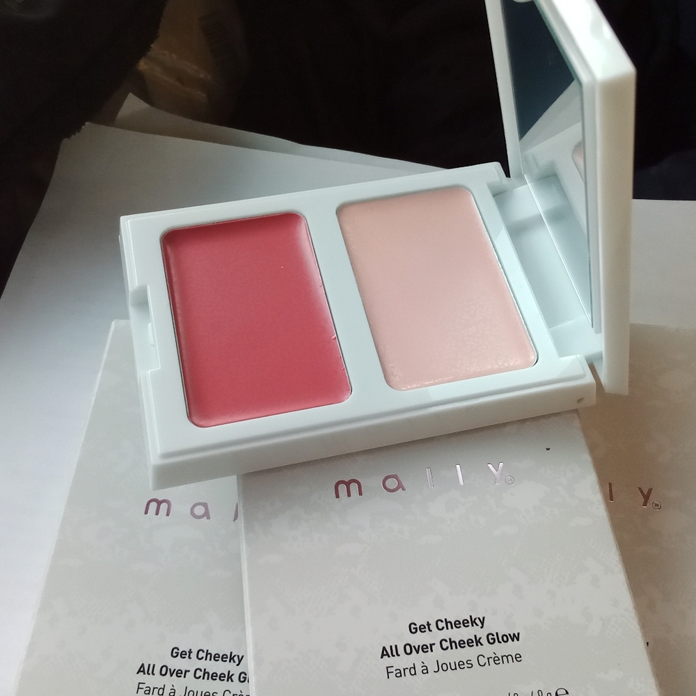 Mally Lot of 3  Bundle New in Box  Cheeky blush rouge color PRETTY in PINK